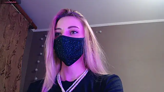 Iris lave online show from 11/01/25, 04:31