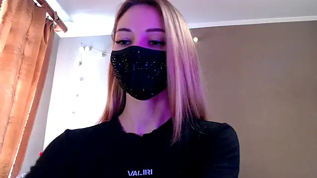 Iris lave online show from 02/03/26, 01:16