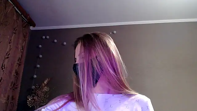 Iris lave online show from 04/15/26, 07:58