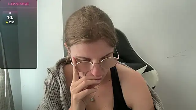 BustyKellyXXX online show from 10/06/25, 08:56