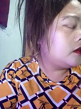 sweetbigtits19 online show from 04/07/26, 10:05