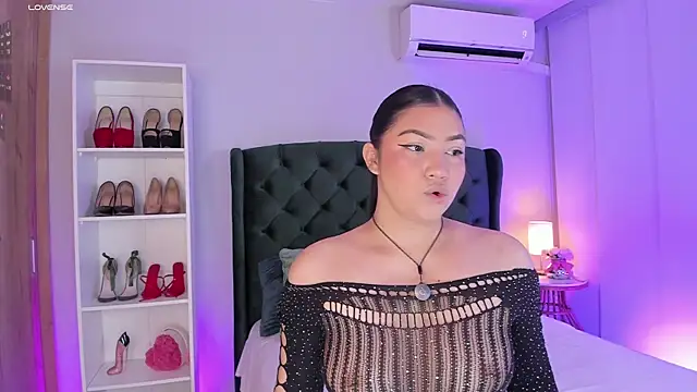 naughty fun room online show from 04/14/26, 11:00