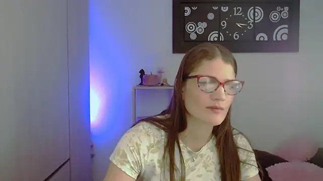 Camila-ventura online show from 05/05/26, 08:17
