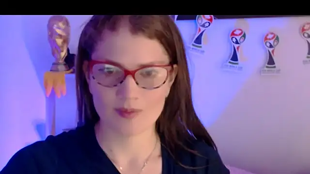 Camila-ventura online show from 07/06/26, 01:08
