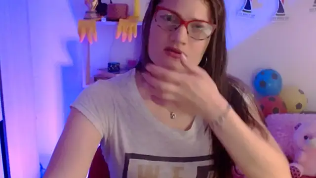 Camila-ventura online show from 07/08/26, 01:15