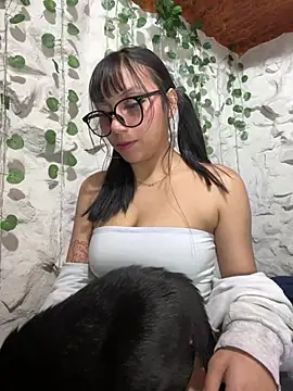 Maddy w online show from 05/17/26, 03:26
