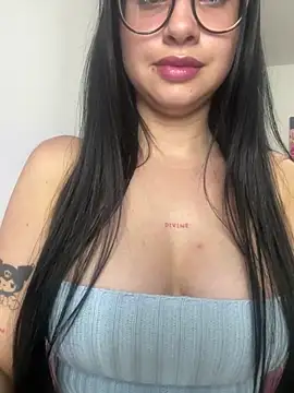 lucy grey25 online show from 02/08/26, 12:25