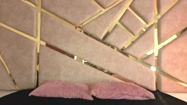 Zafiro claire online show from 12/19/25, 06:48