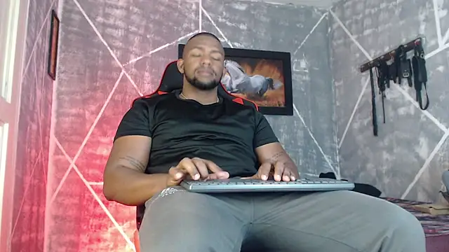 big blackmen19 online show from 12/16/25, 05:29