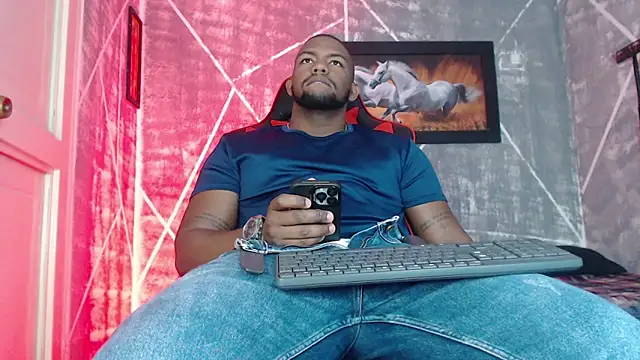 big blackmen19 online show from 01/08/26, 05:26