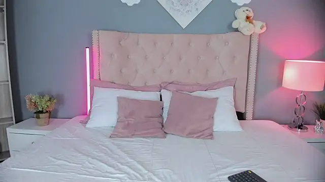 Joe And Emma online show from 09/09/25, 10:20