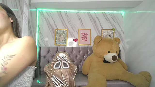  Mia sweet b online show from 09/13/25, 01:00