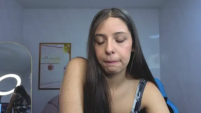 Snapshot of _Mia_sweet_b chatting on 09/15/25, 12:49 Mia sweet b online show from 09/15/25, 12:49