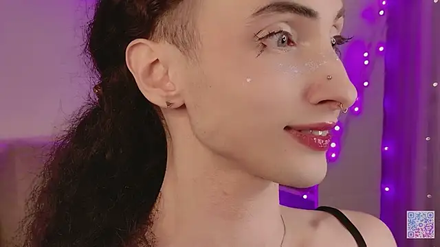 Queen of tease online show from 04/18/26, 04:00