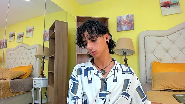 Ibratxandy online show from 10/15/25, 09:15