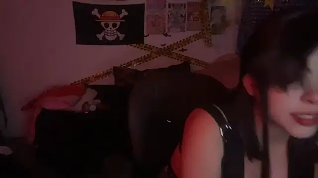 PixelKitty  online show from 10/31/25, 12:00