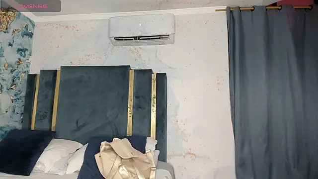 lesly cutee online show from 04/09/26, 12:10