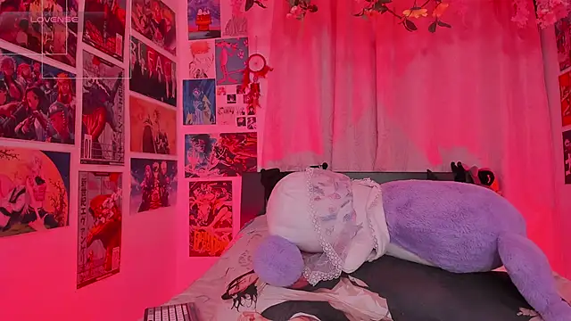 FluffyMelons online show from 02/07/26, 11:08