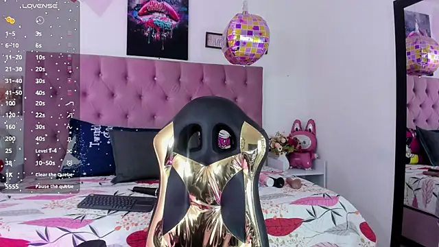 Snapshot of Aily_star chatting on 06/27/26, 04:39 Aily star online show from 06/27/26, 04:39