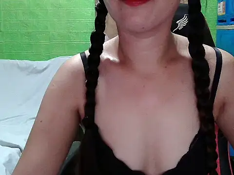 lucky rona online show from 06/03/26, 12:52