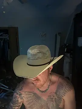 Snapshot of CloudyKingG chatting on 07/17/26, 07:30 CloudyKingG online show from 07/17/26, 07:30