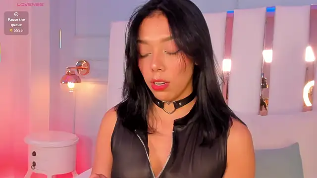 selene phmoon online show from 02/05/26, 05:12