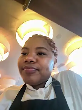 chocolatito-ho online show from 04/19/26, 08:33