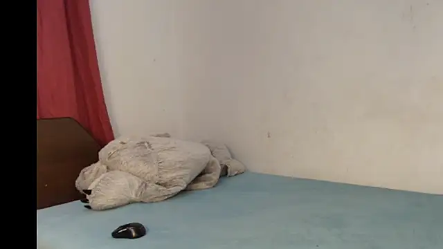 JullyanaRain online show from 07/14/26, 06:57