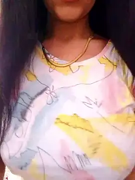 Snapshot of Princessa05 chatting on 02/26/26, 11:42 Princessa05 online show from 02/26/26, 11:42