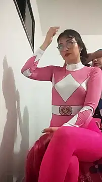 Snapshot of DavidAndClare chatting on 11/02/25, 02:58 DavidAndClare online show from 11/02/25, 02:58