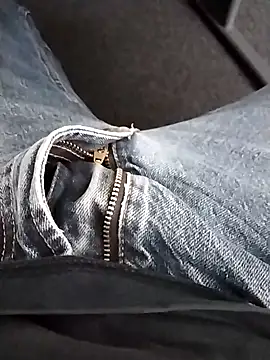 Snapshot of Ajayy01 chatting on 10/06/25, 10:45 Ajayy01 online show from 10/06/25, 10:45