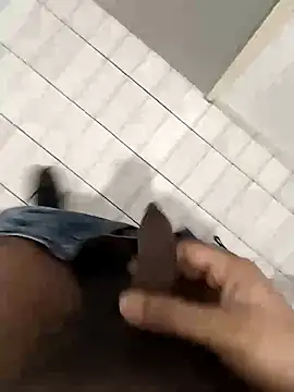 Snapshot of Ajayy01 chatting on 11/28/25, 07:44 Ajayy01 online show from 11/28/25, 07:44