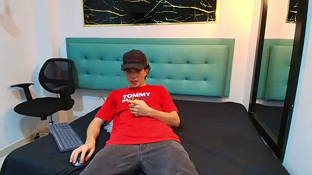 dia fax18 online show from 10/18/25, 07:36