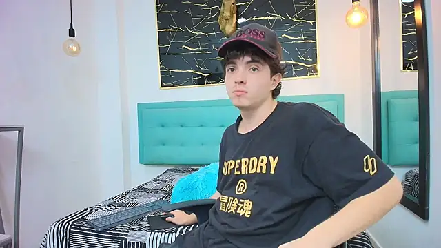 dia fax18 online show from 10/27/25, 07:40