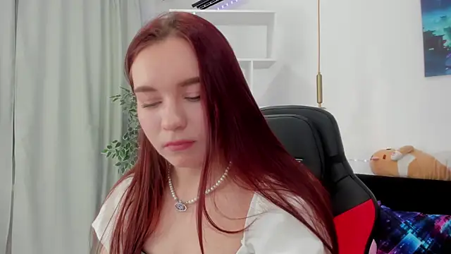 Snapshot of NoraHaynes chatting on 10/20/25, 03:07 NoraHaynes online show from 10/20/25, 03:07