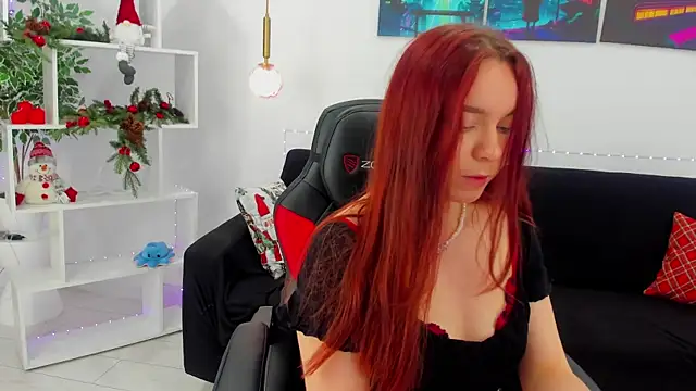 NoraHaynes online show from 12/15/25, 04:17