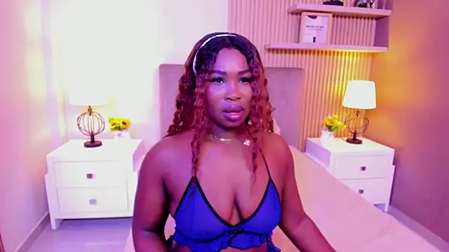 SerenaWinslow online show from 07/16/26, 12:11