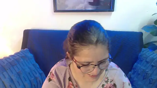 Linda banks  online show from 02/15/26, 01:46