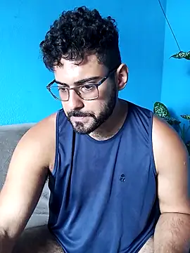 Snapshot of ttonetto chatting on 12/21/25, 12:23 ttonetto online show from 12/21/25, 12:23