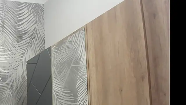 Snapshot of flooora_0 chatting on 11/29/25, 02:03 flooora 0 online show from 11/29/25, 02:03