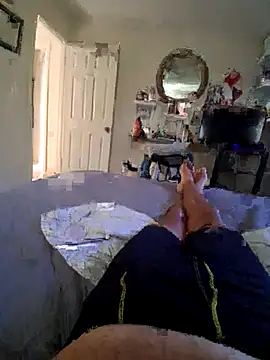 pullitoff online show from 04/15/26, 03:19