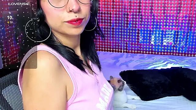 Rose 72 online show from 12/17/25, 07:42