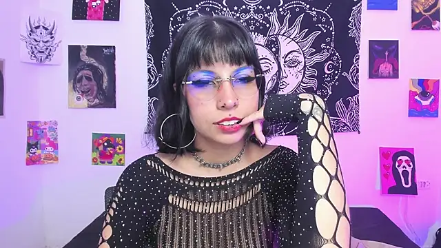 Rose 72 online show from 04/16/26, 09:39