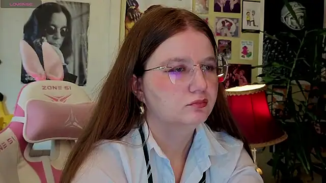 Sienna-Cow online show from 10/07/25, 10:12