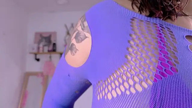 nahomy ryans online show from 01/13/26, 10:15