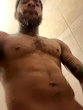 Snapshot of 1mistaGoodWood chatting on 11/07/25, 11:21 1mistaGoodWood online show from 11/07/25, 11:21