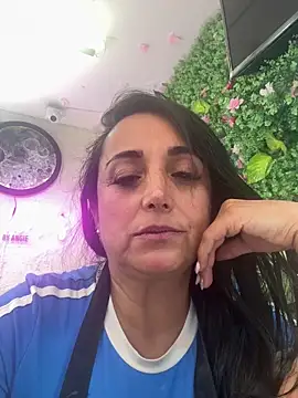 Snapshot of hotadhara01 chatting on 02/06/26, 08:45 hotadhara01 online show from 02/06/26, 08:45