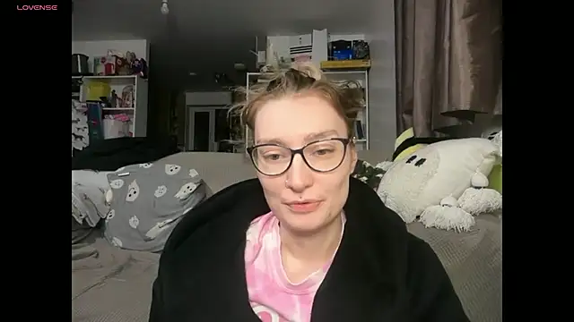 harleyblair online show from 04/01/26, 10:07