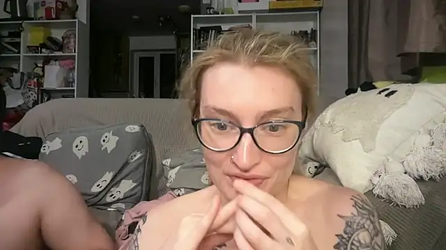 harleyblair online show from 06/19/26, 01:43