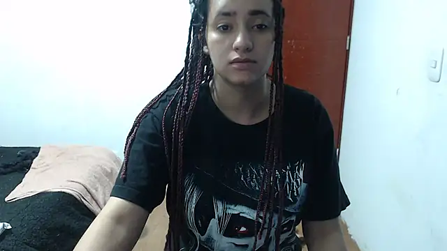 Snapshot of annie_clark2 chatting on 03/21/25, 01:13 annie clark2 online show from 03/21/25, 01:13